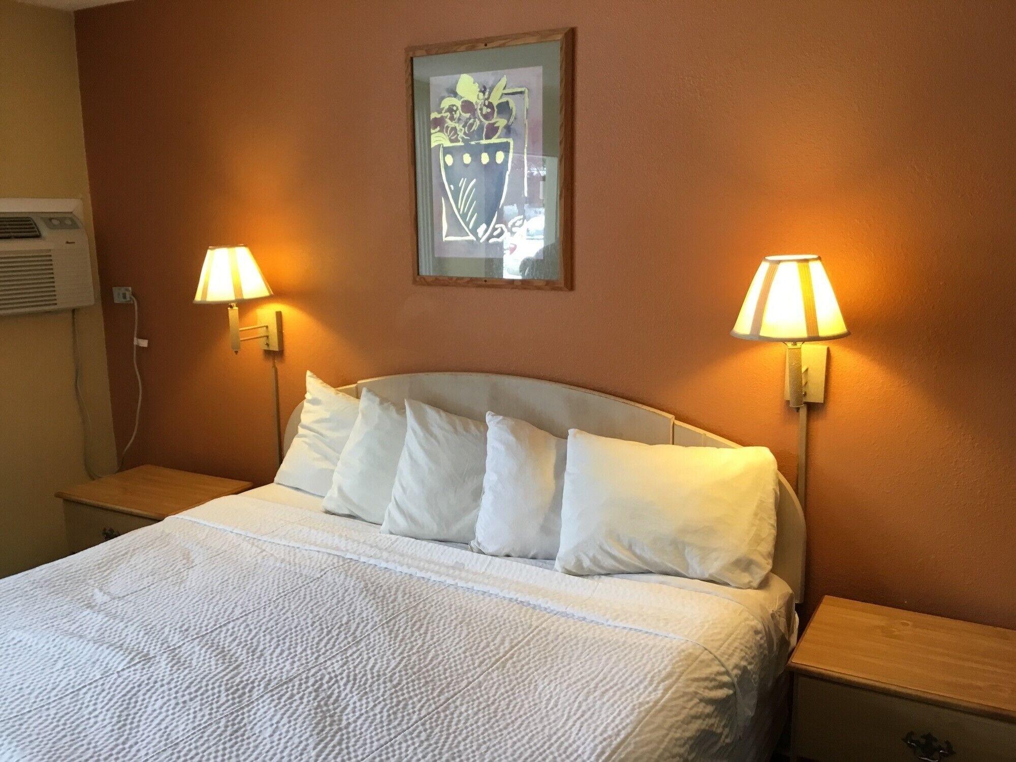 Days Inn By Wyndham Henrietta/Rochester Area Eksteriør billede
